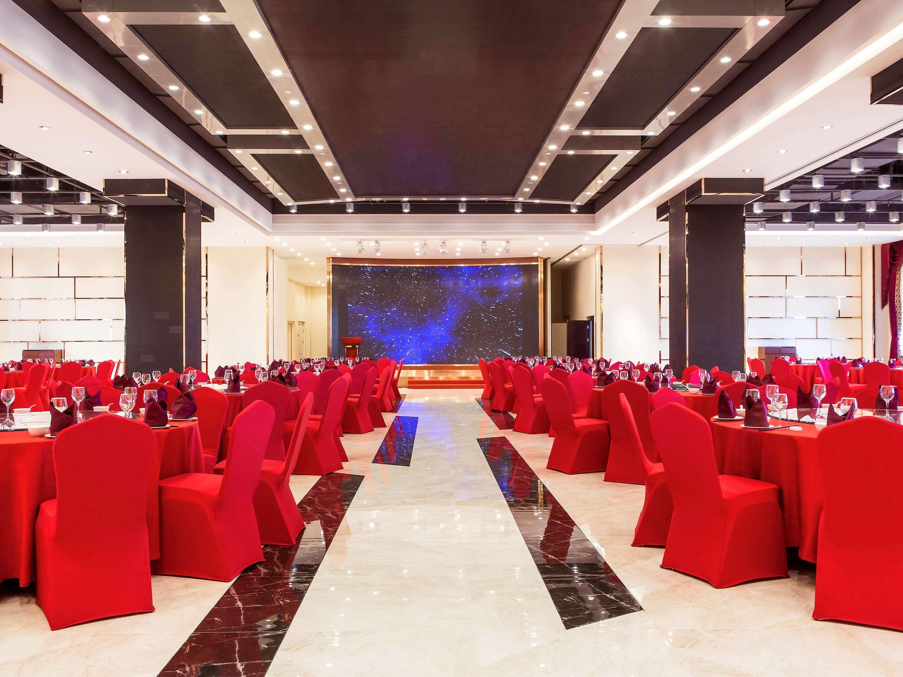 Novotel Daqing Haofang Exteriér fotografie