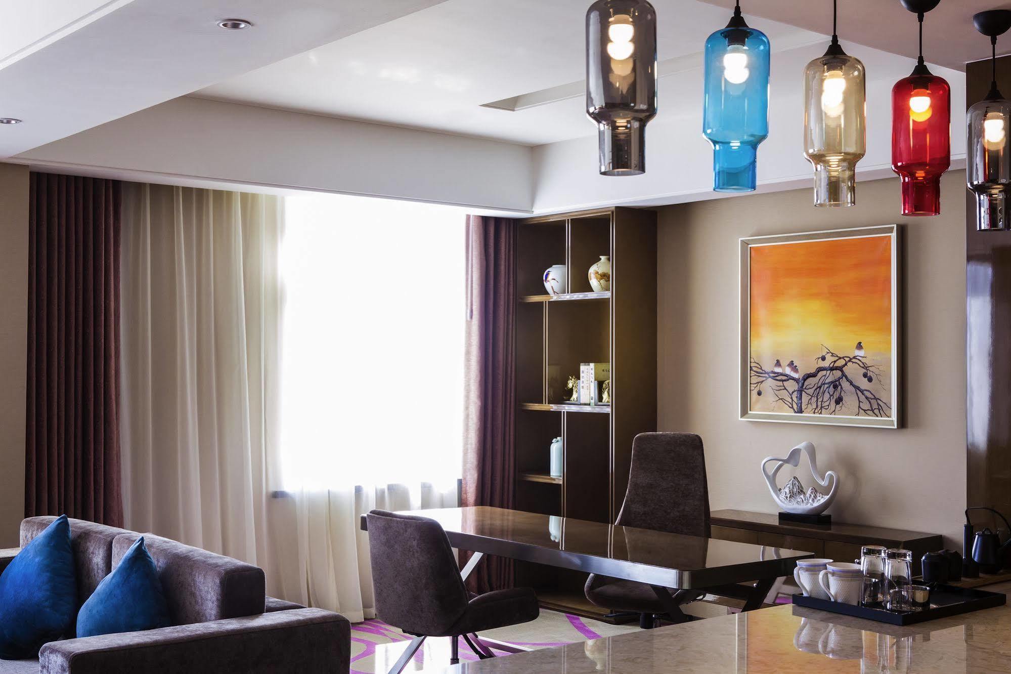 Novotel Daqing Haofang Exteriér fotografie
